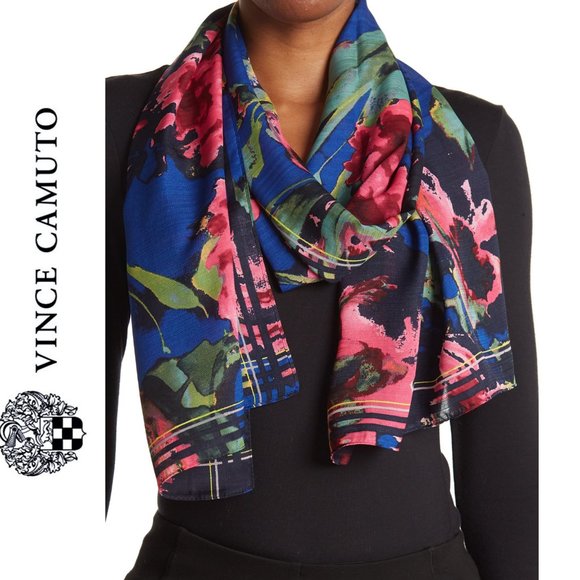 Vince Camuto Accessories - NWT Gorgeous VINCE CAMUTO Floral Print Watercolor Rose Scarf